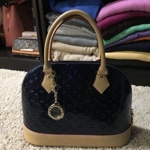 Arcadia Invece Forever Top Handle Leather Bag